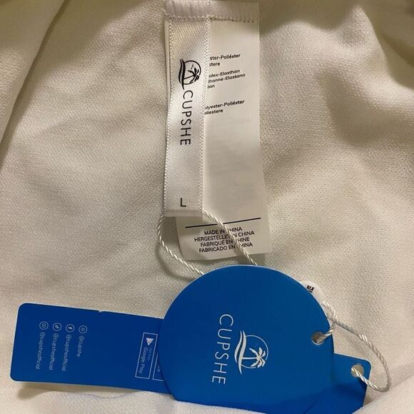 Cupshe Plunge Halter Cutout One Piece Floral Print Swimsuit NWT Size Large - Picture 3 of 5